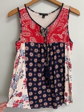 SIGNATURE STUDIO BOHO SLEEVELESS TOP - SMALL